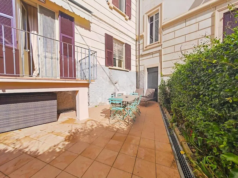 Apartament Suite Con Giardino La Spezia